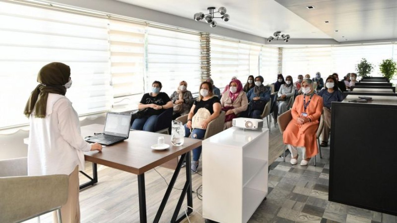 Mamak Belediyesi'nden kadınlara e-ticaret eğitimi - Ankara