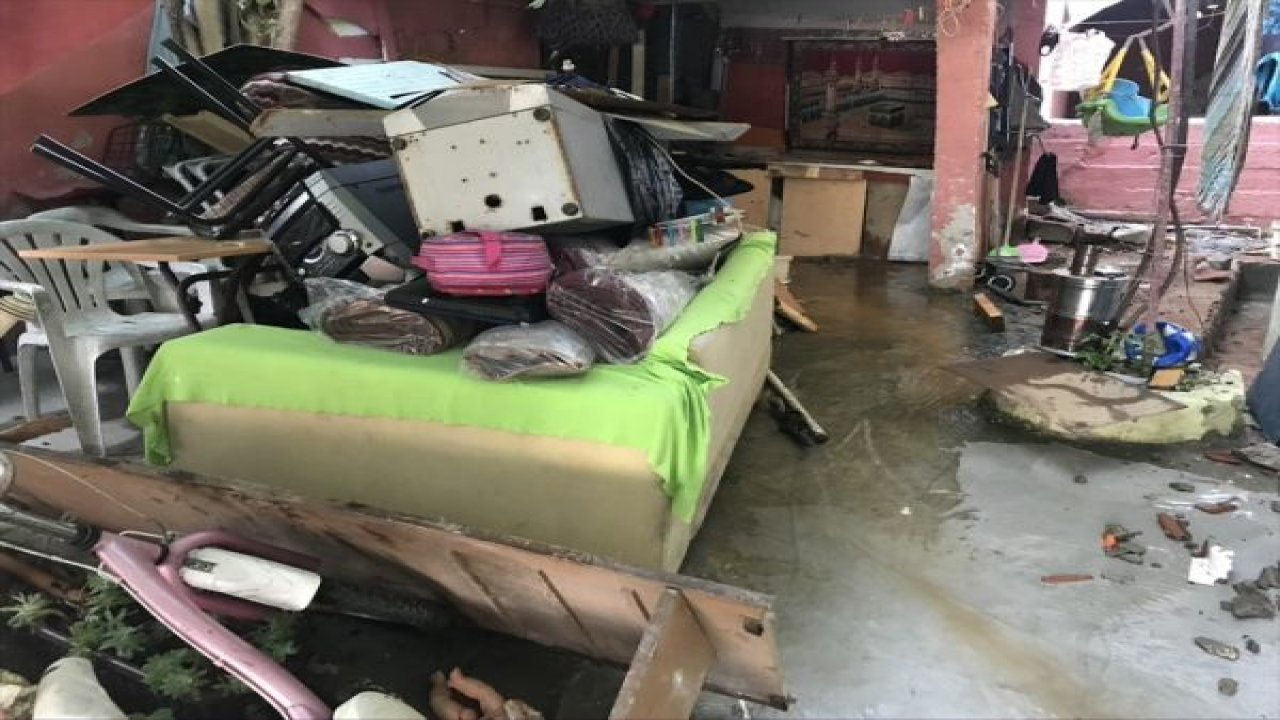 Sarıyer'de bir ev sular altında kaldı - Video Haber