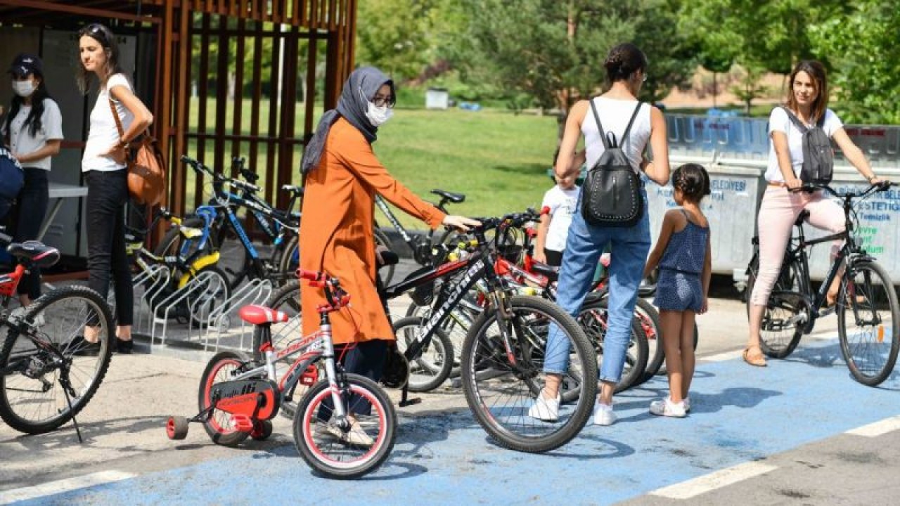 Ankara'da bisiklet tutkunlarına Büyükşehir parkları ev sahipliği yapıyor