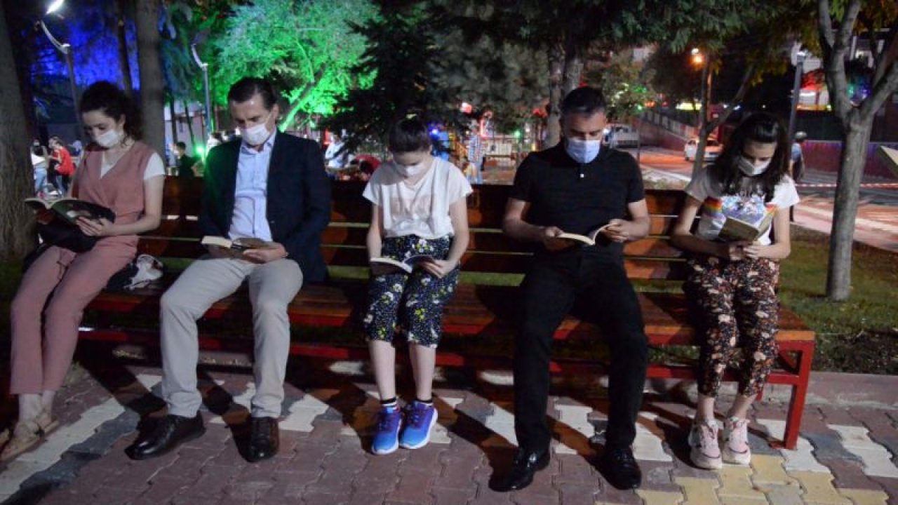 Mehmet Akif Ersoy Parkı Okuma Parkı Yeni Yüzüyle Gözleri Büyülüyor - Ankara