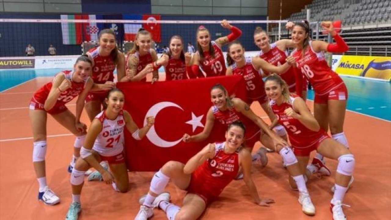 Voleybol: 19 Yaş Altı Genç Kızlar Avrupa Şampiyonası: Türkiye: 3 Bulgaristan: 0