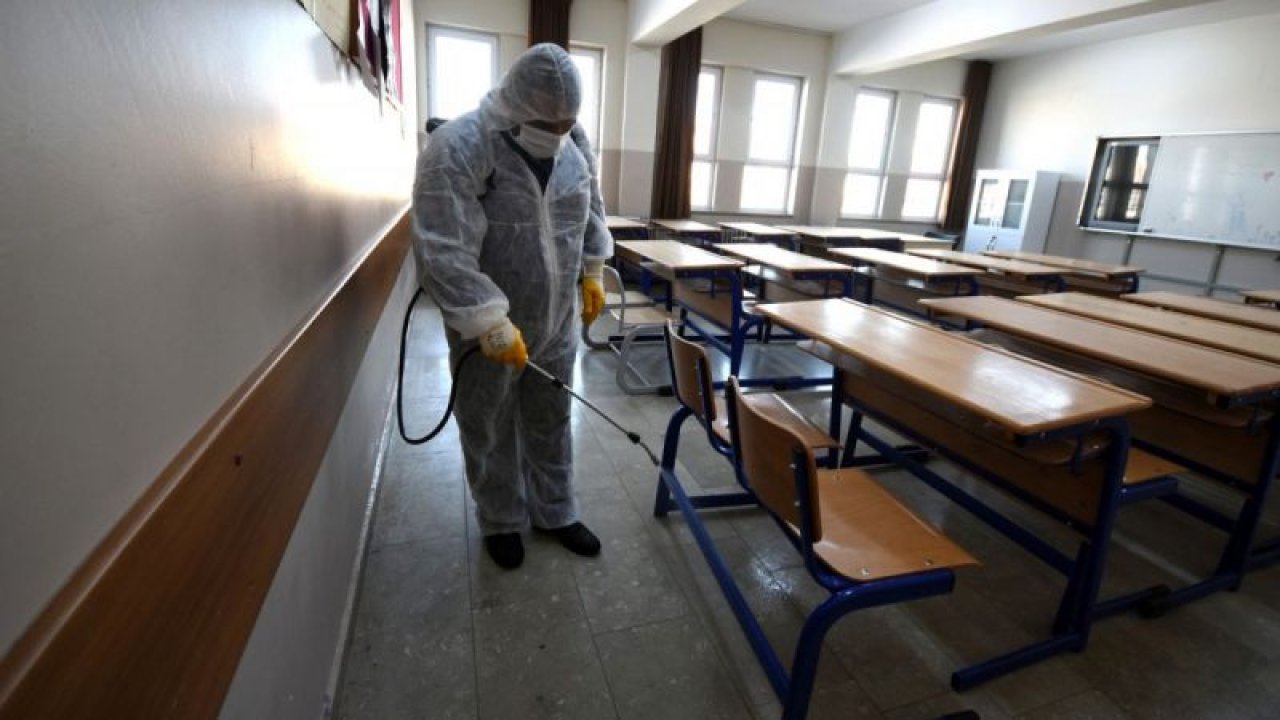 Altındağ'daki okullarda dezenfeksiyon çalışmaları başladı - Ankara