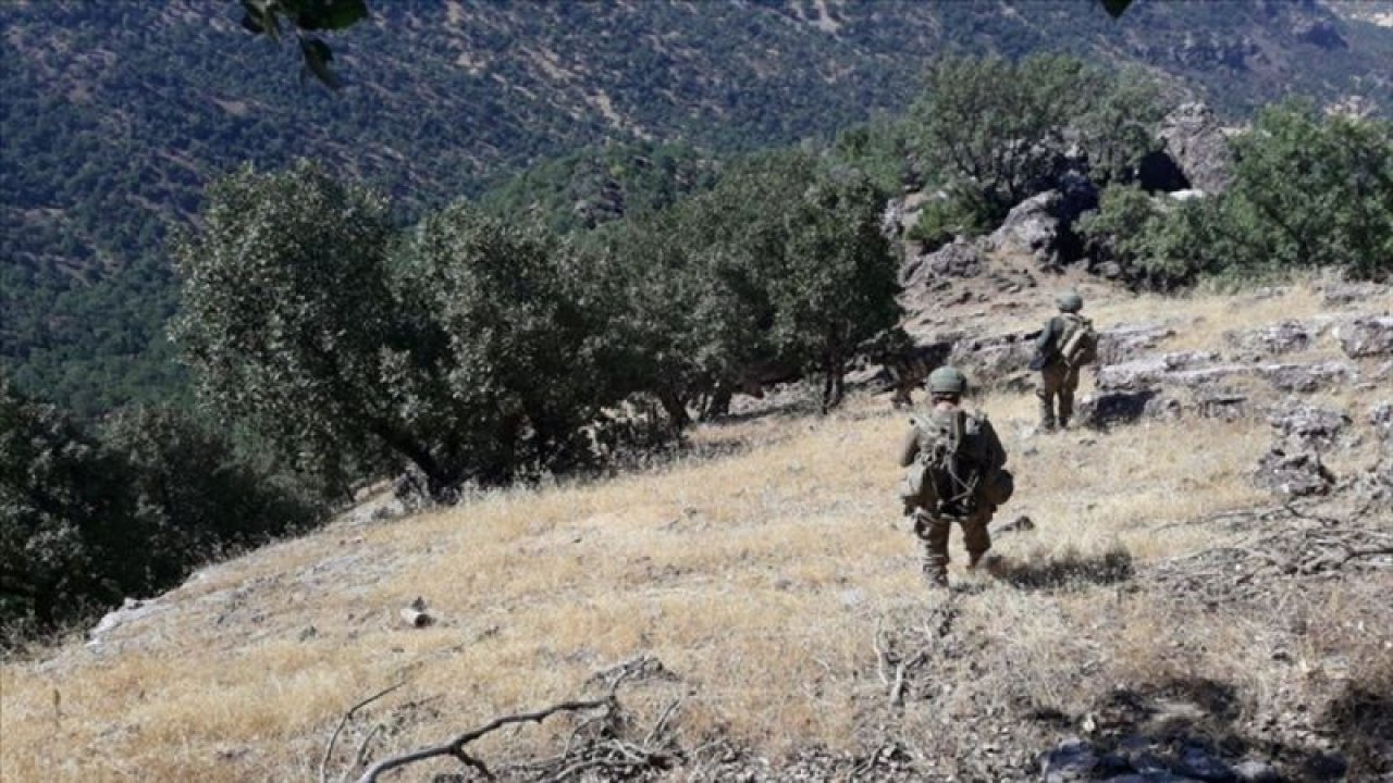 MSB: ''Pençe-Kaplan Operasyonu'nda PKK'ya ait mühimmat ele geçirildi''