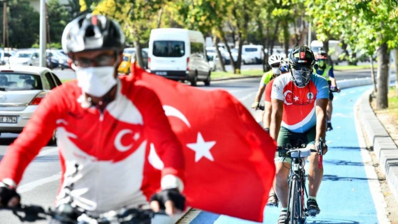 Ankara'da Ata’ya saygı bisiklet turu
