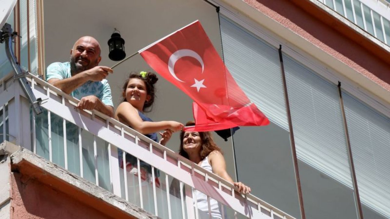 Çankaya’da 30 Ağustos coşkusunu sokaklara taşıdı - Ankara