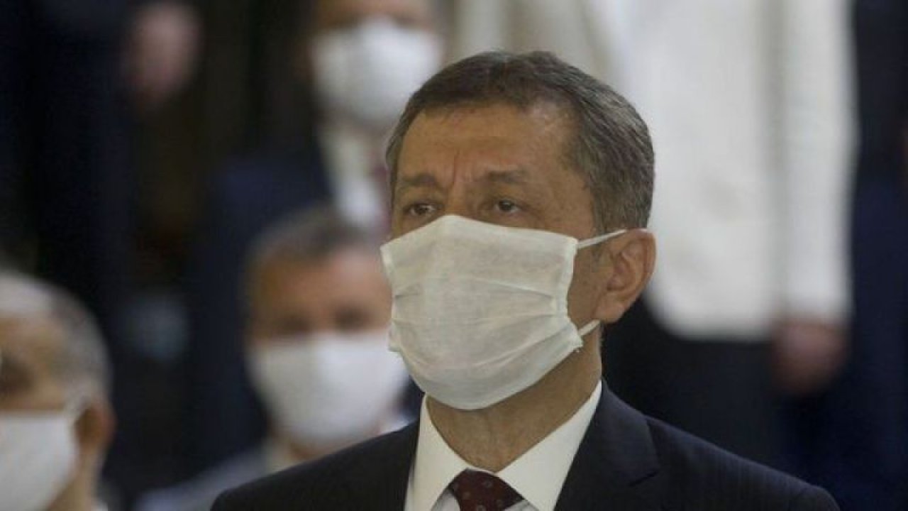 Milli Eğitim Bakanı Selçuk'tan "maske takma alışkanlığı" çağrısı