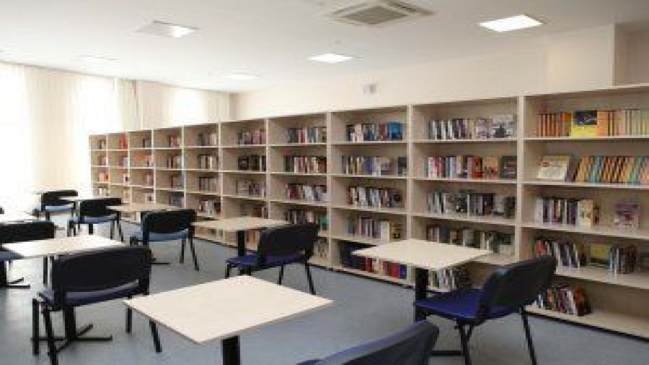 Fethi Yaşar, Yenimahalleli gençlere 6 yeni kütüphane daha yapıyoruz. İlçemizde herkes kitap okuyacak