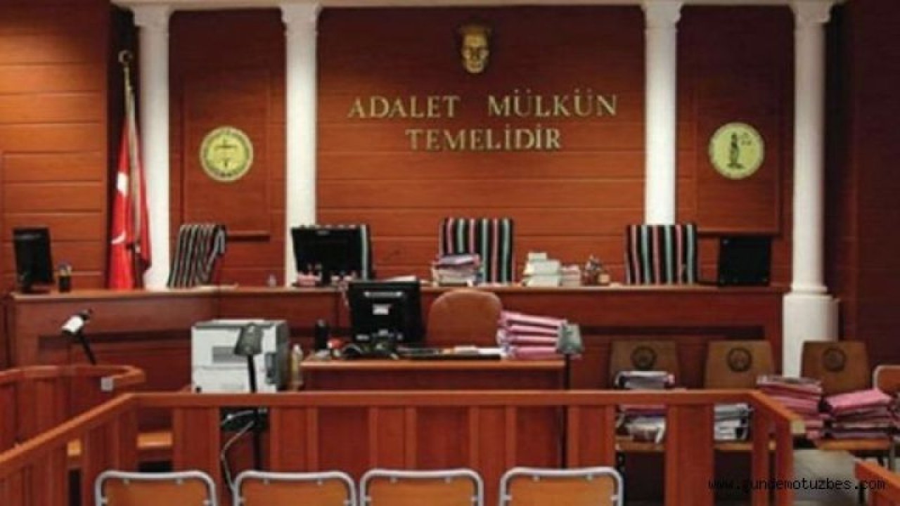 İzmir'de FETÖ'nün darbe girişimine ilişkin 4 sanığın yargılanmasına devam edildi