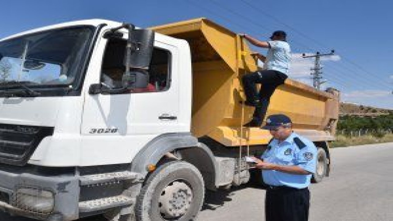 Ankara'da hafriyat işi yapan araçlara denetimler hız kesmeden devam ediyor