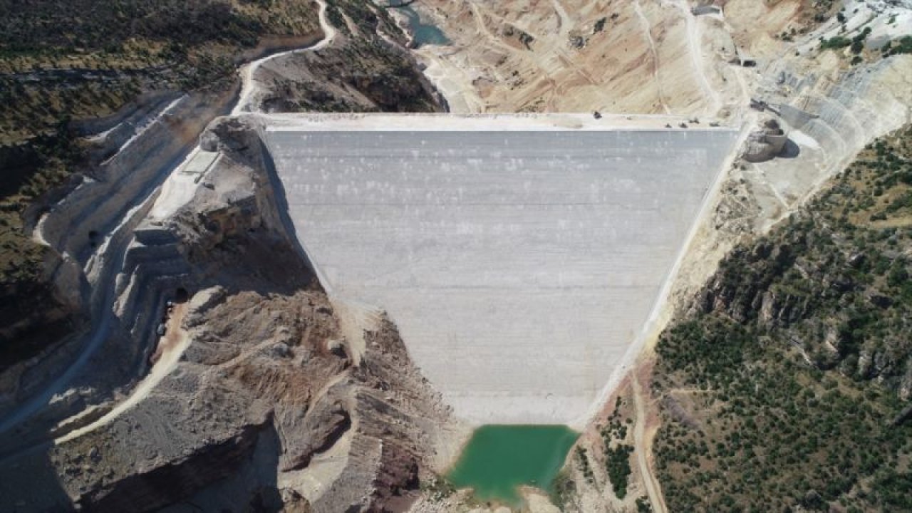 Türkiye'nin ikinci büyük sulama barajı olacak Silvan'da önemli bir eşik aşıldı