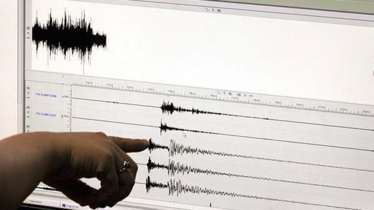 SON DAKİKA: Muş'ta 4,2 büyüklüğünde korkutan deprem