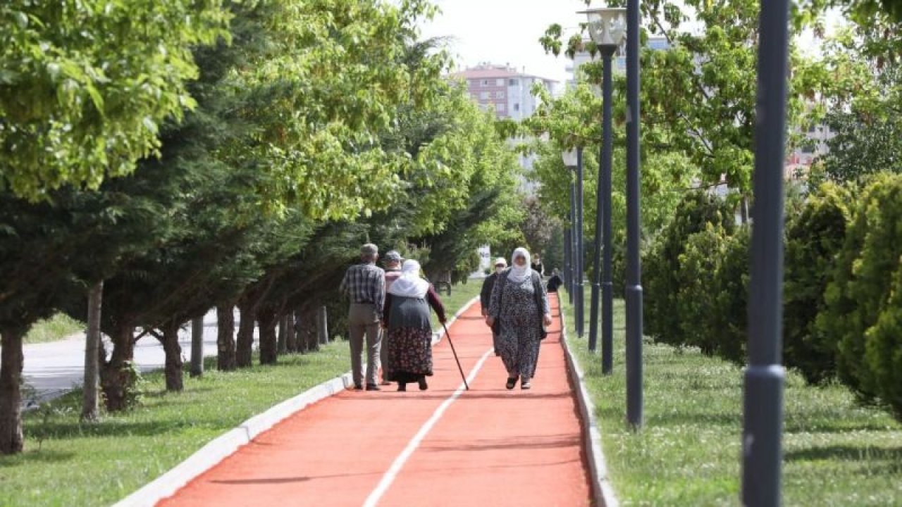 Ankara Etimesgut'a pandemi sürecinde 22 park, 150 bin metrekare yeşil alan kazandırıldı