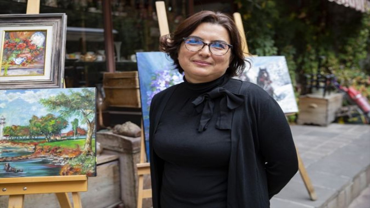 Ankara'da "Tüm Renkleri ile Küçük Hikayeler" sergisi açıldı