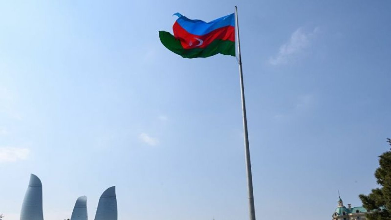 Azerbaycan: "Ermenistan ateşkesi kabaca ihlal ediyor"