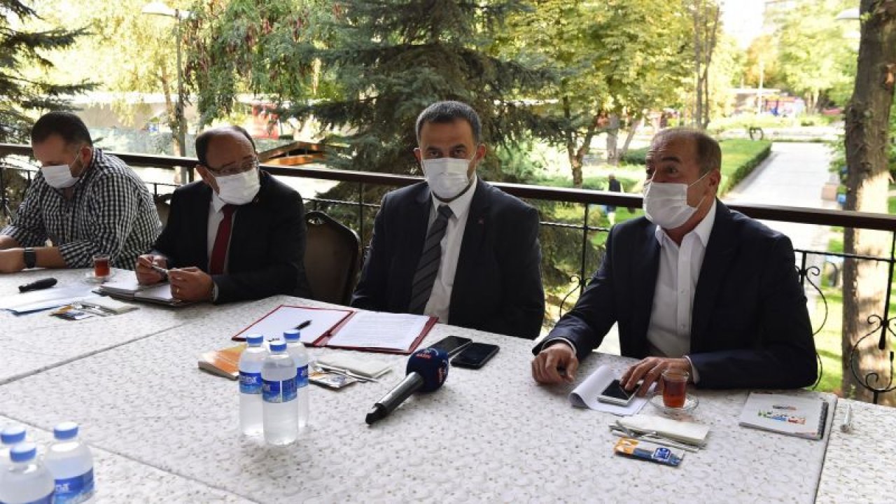 Ankara Kent Konseyi Görüntü Kirliliğini Masaya Yatırdı