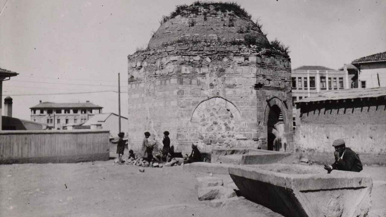 Bir Ankara Efsanesi Karyağdı Hatun Hikayesi! Karyağdı Hatun Türbesi Nerede, Nasıl Gidilir?