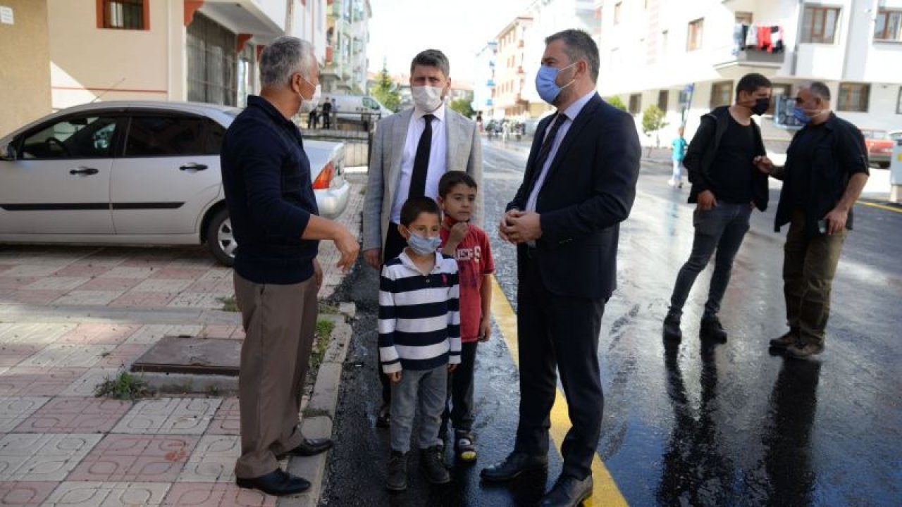 Ankara Pursaklar’da Sokaklar Birer Birer Asfaltlanıyor