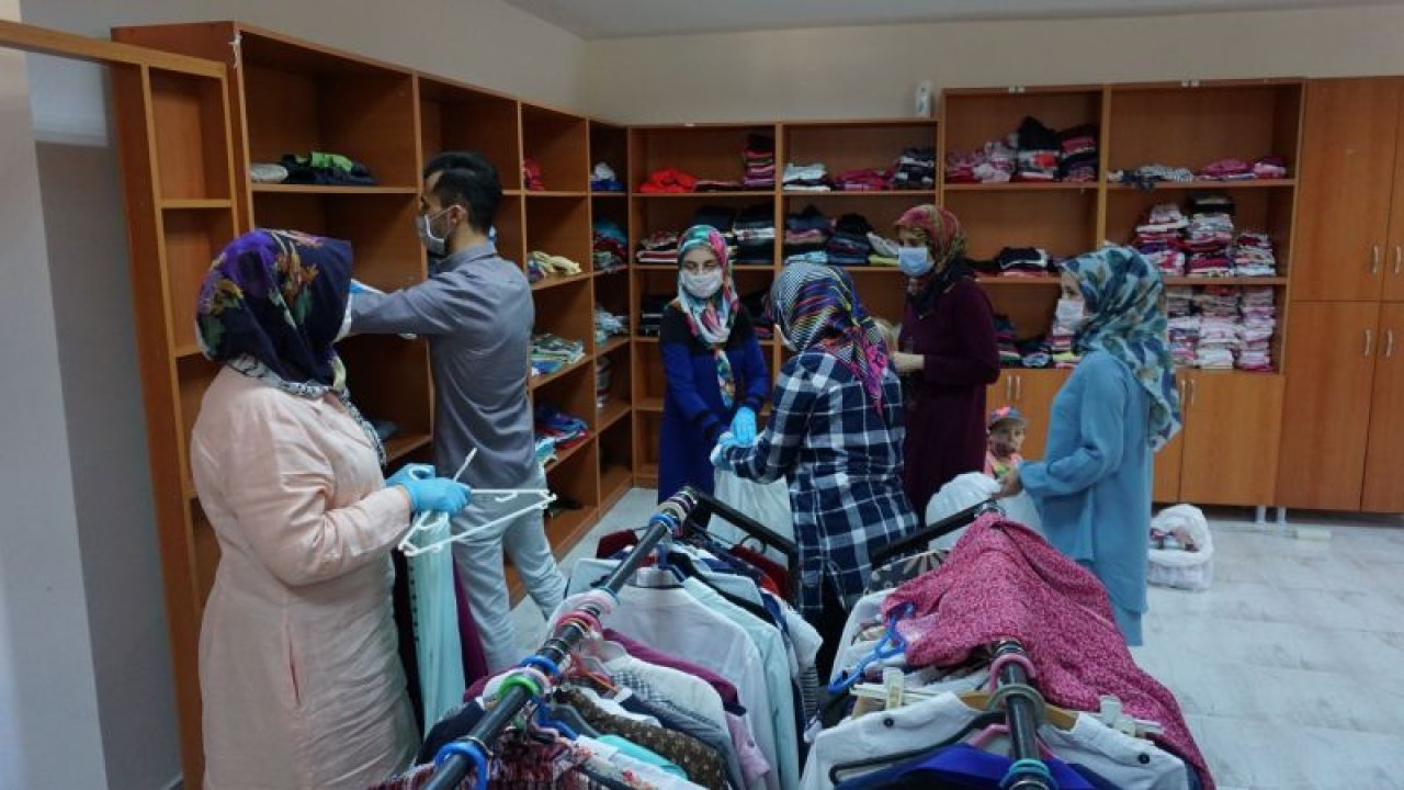 Ankara Beypazarı Belediyesi ihtiyaç sahibi ailelerin yanında olmaya devam ediyor