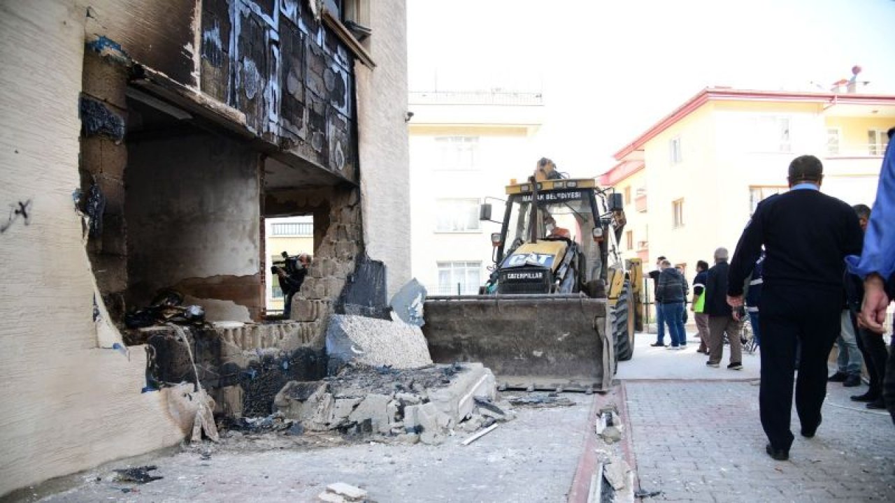 Ankara Mamak Belediye Başkanı Köse, doğalgaz patlayan binada incelemelerde bulundu