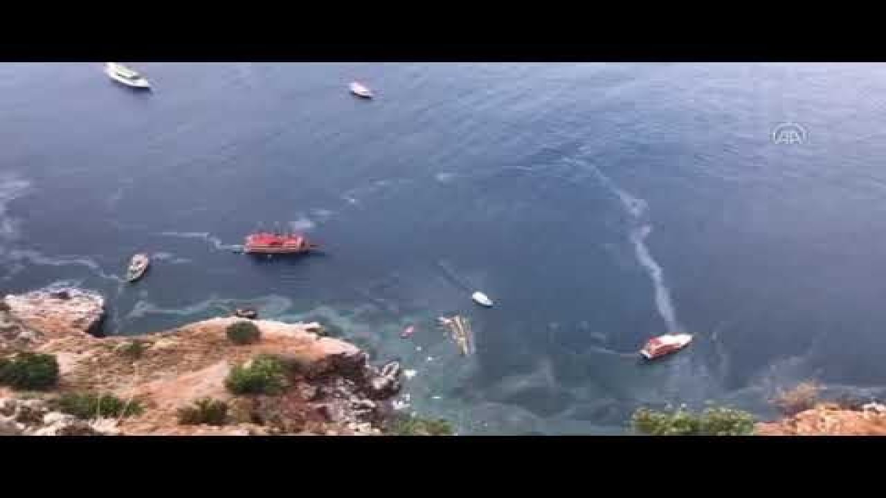 Son Dakika! Antalya'da tur teknesi battı