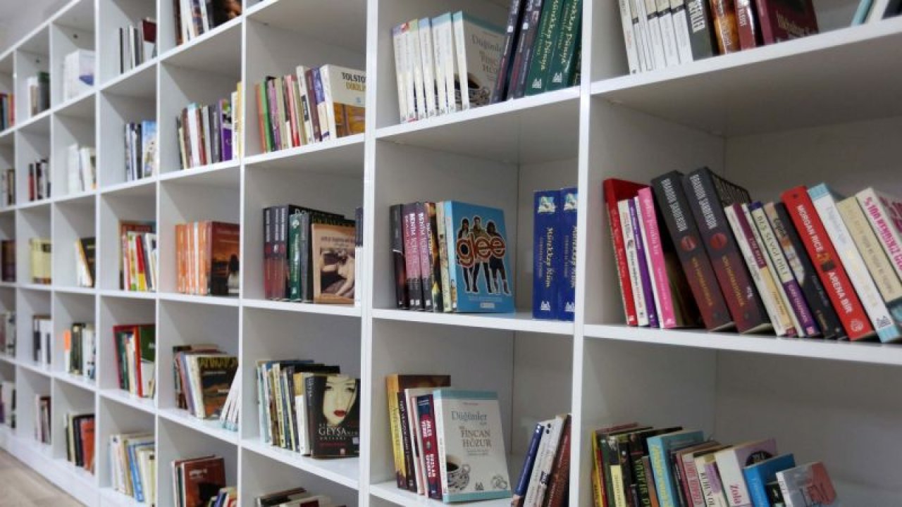 Ankara Yenimahalle kütüphaneleri kapılarını açtı