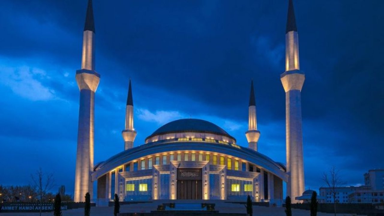 Ankara Ahmet Hamdi Akseki Camii Nerede, Nasıl Gidilir? Ahmet Hamdi Akseki Camii Kim Yaptı, Mimarı kimdir?