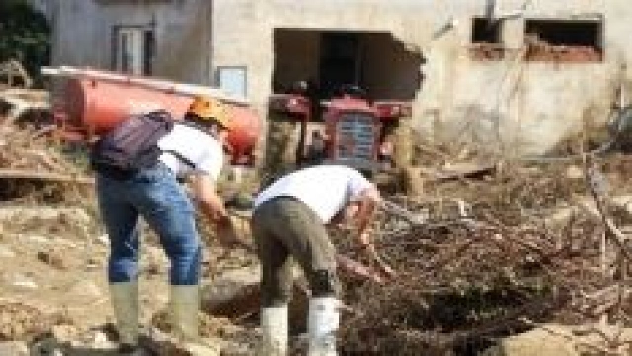 Düzce’de kayıp 6 kişiyi arama çalışmaları sürüyor