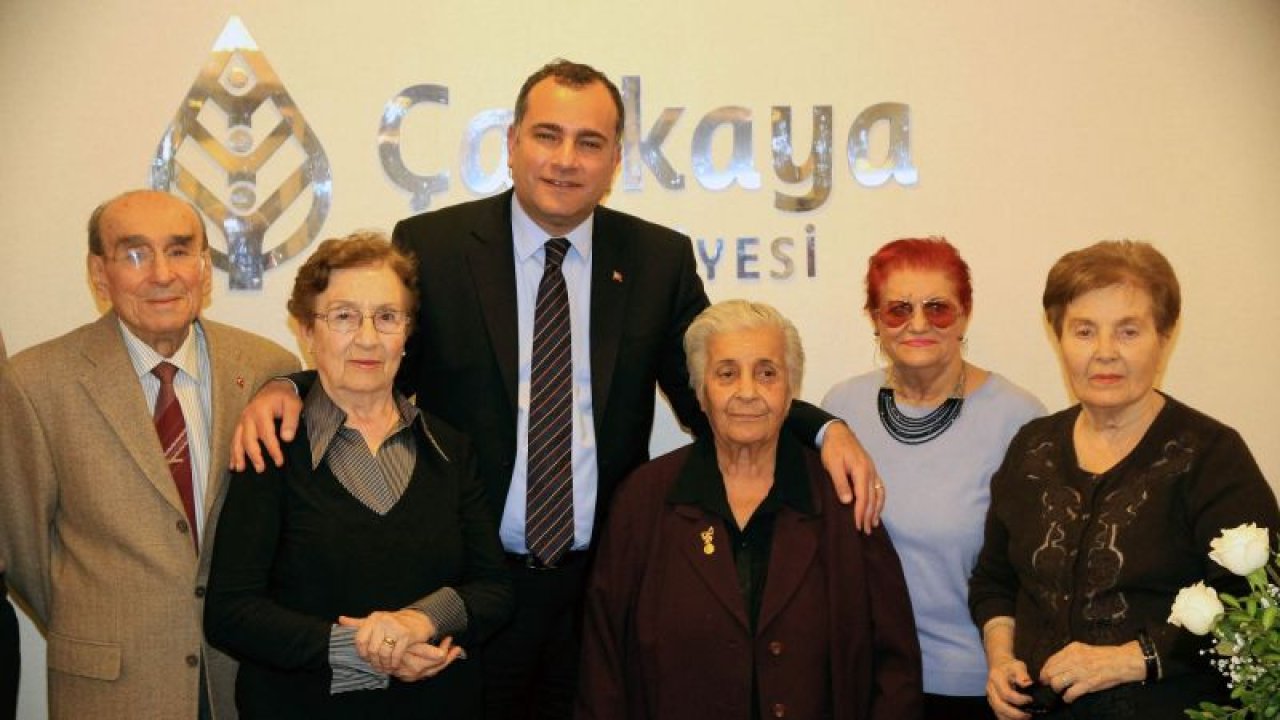 Ankara Çankaya Belediye Başkanı Taşdelen Öğretmenler Günü’nü kutladı