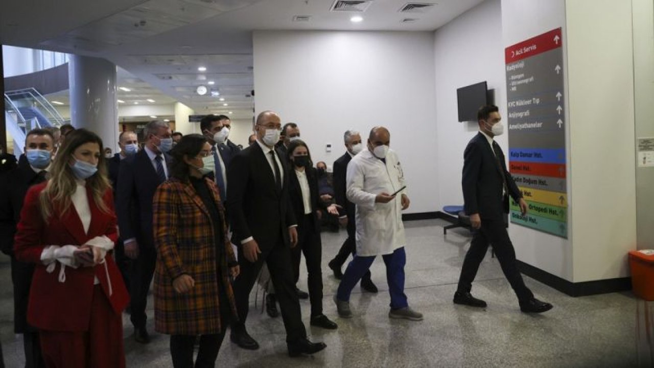 Ukrayna Başbakanı Şmıgal, Ankara Şehir Hastanesini ziyaret etti