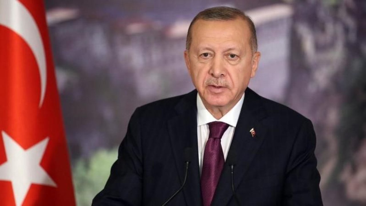 Sudan'ın Ankara Büyükelçisi Ahmed, Cumhurbaşkanı Erdoğan'a güven mektubu sundu