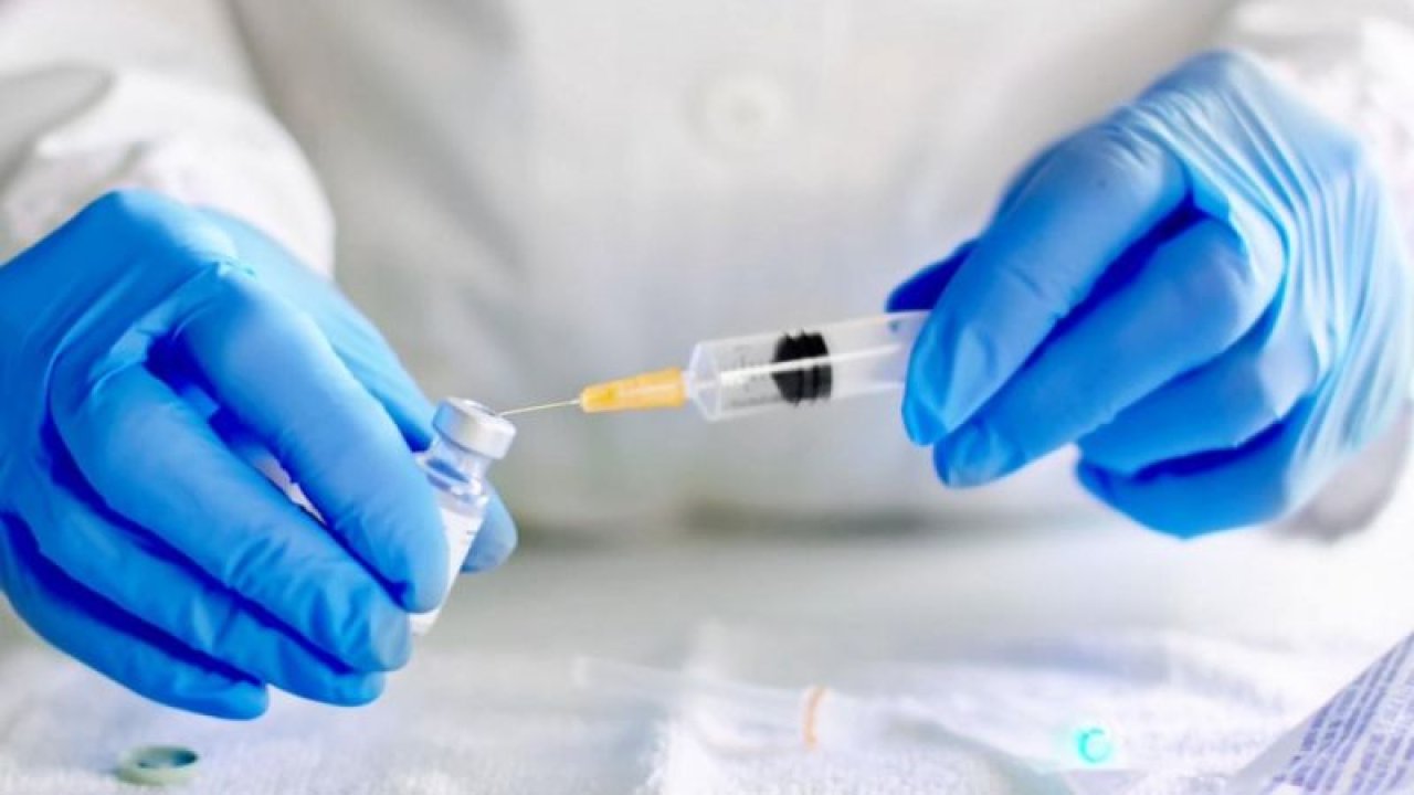Koronavirüs Aşısının Fiyatı Ne Kadar Olacak? Türkiye'de İlk Aşı Ne Zaman Yapılacak?