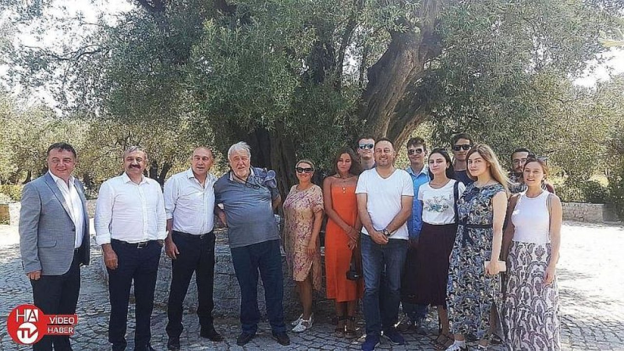 İlber Ortaylı, Kırkağaç’ta zeytinlik satın aldı