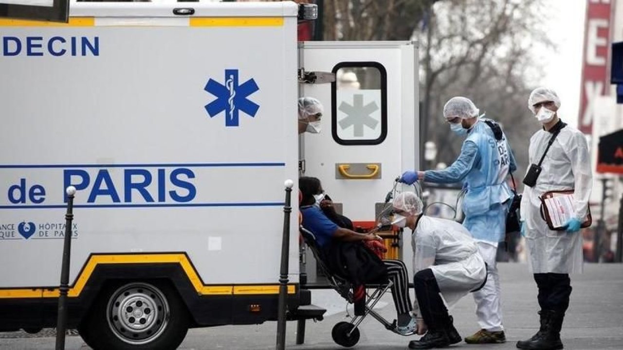 Fransa'da son 24 saatte Kovid-19 nedeniyle 372 kişi yaşamını yitirdi