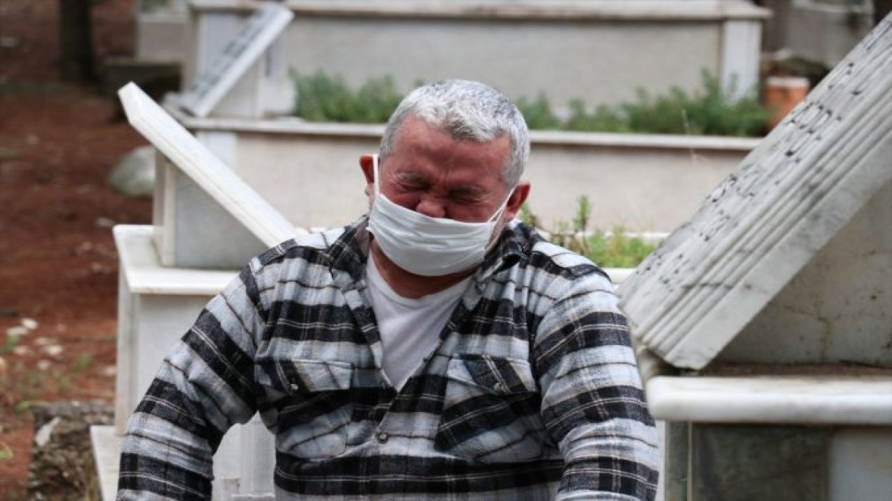 İzmir'de sele kapılarak ölen 2 kişinin cenazesi defnedildi