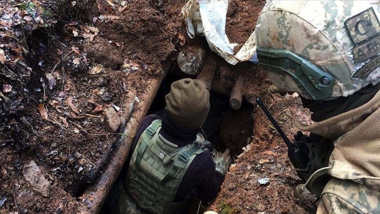 Bitlis'te terör örgütü PKK'ya ait 1 ton 50 kilogram amonyum nitrat ele geçirildi