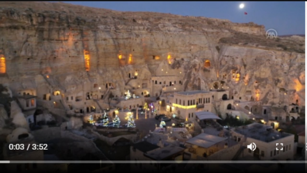Kapadokya yeni yılı sakin karşılıyor - Video