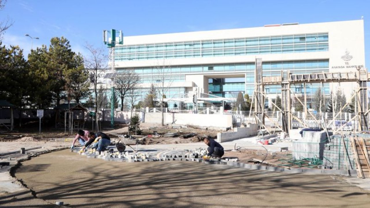 Ahlatlıbel Atatürk parkı yenileniyor