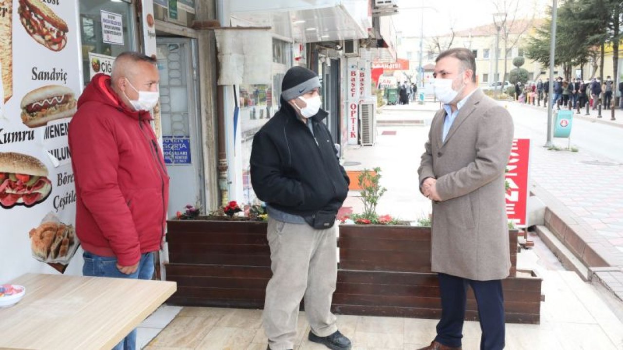 Sincan Belediye Başkanı Murat Ercan pandemi sürecinde esnafı yalnız bırakmıyor
