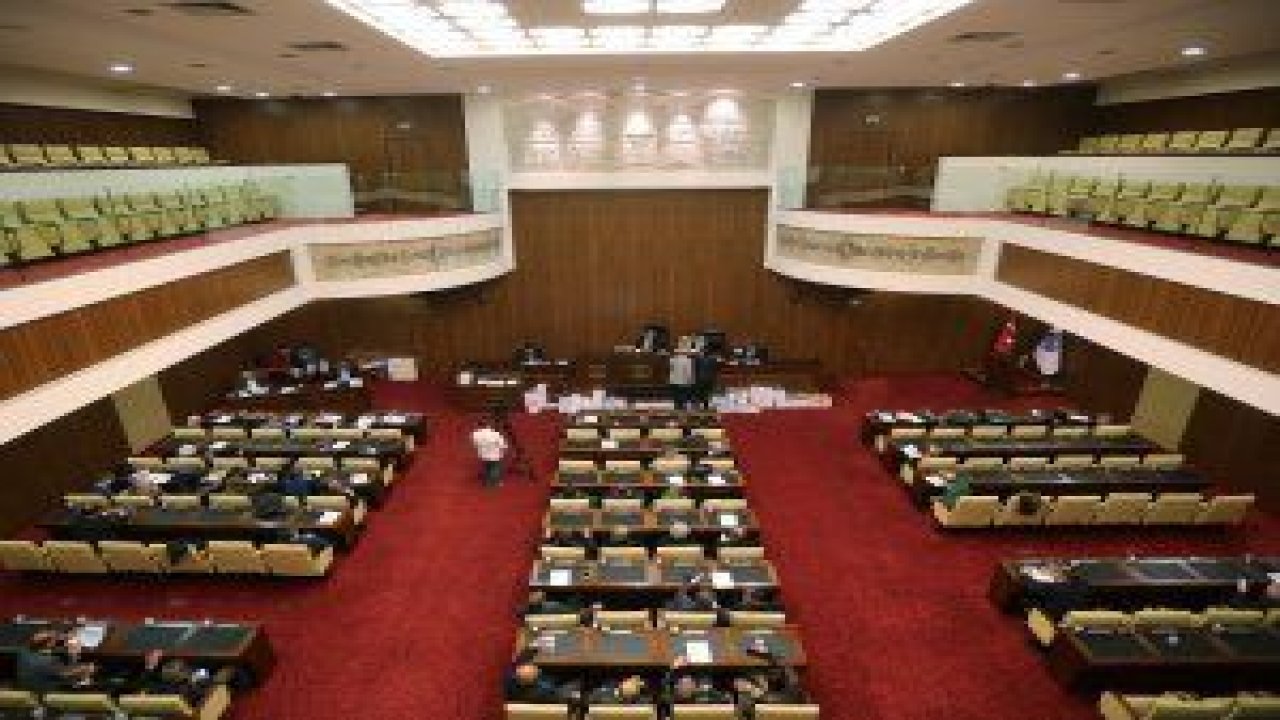 Yenimahalle Belediyesi 2018 yılı Mali Bütçesi Ankara Büyükşehir Belediyesi Meclisi Olağan Toplantısında görüşülerek oy birliğiyle kabul gördü