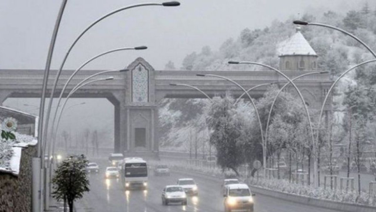 Ankara'da Kar Ne Zaman Başlayacak? Meteoroloji Kar Yağışı İçin Saat Verdi!