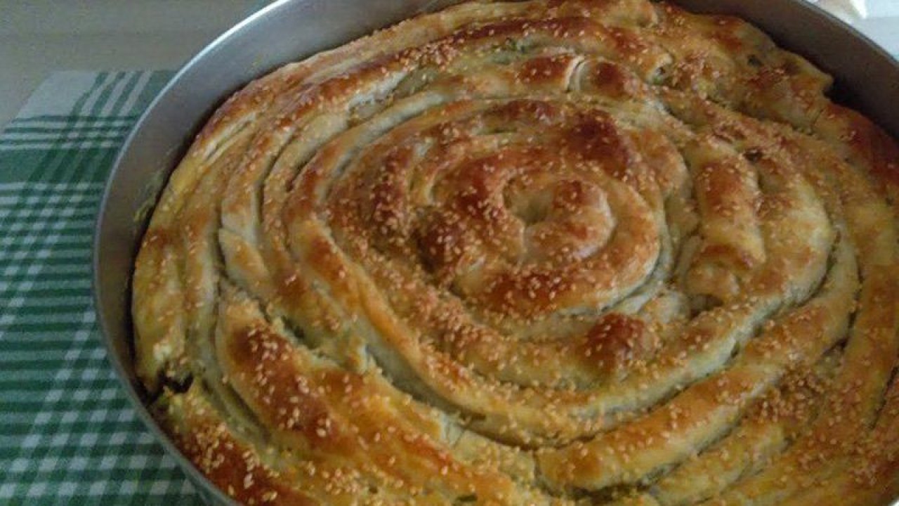 Börek Hamuru Nasıl Yapılır? Evde Kolay Börek Hamuru Nasıl Açılır?