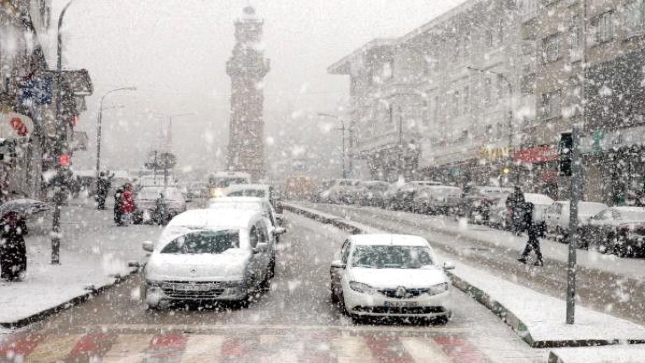 Yozgat'ta kar yağışı etkili oldu