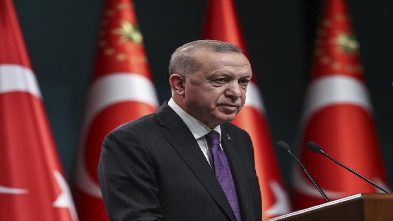 Cumhurbaşkanı Erdoğan: "Türk lirası değer kaybında değil, değer kazanıyor"
