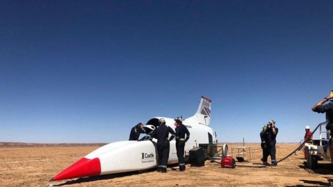 Bloodhound dünyanın en hızlı aracı olmaya hazırlanıyor