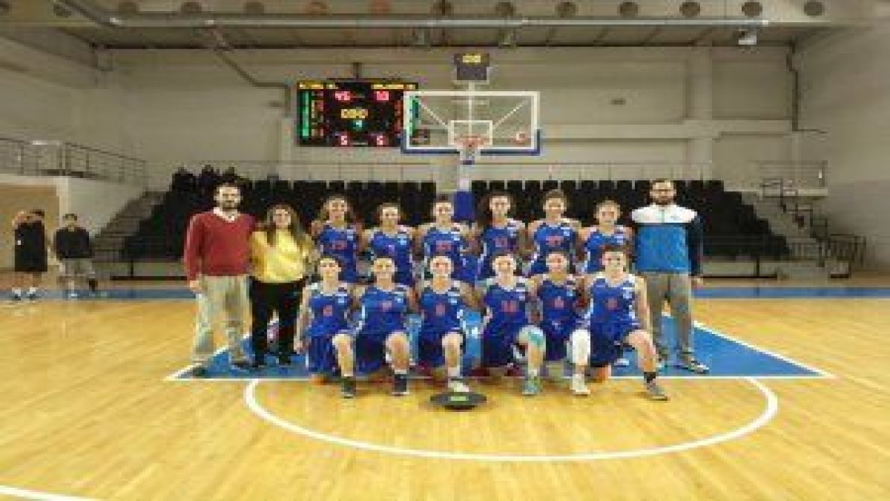 Kahramankazan Belediyespor Kadın Basketbol Takımı, 1. Lig’e yükselmek için oynadığı play-off maçlarına iyi bir başlangıç yaptı