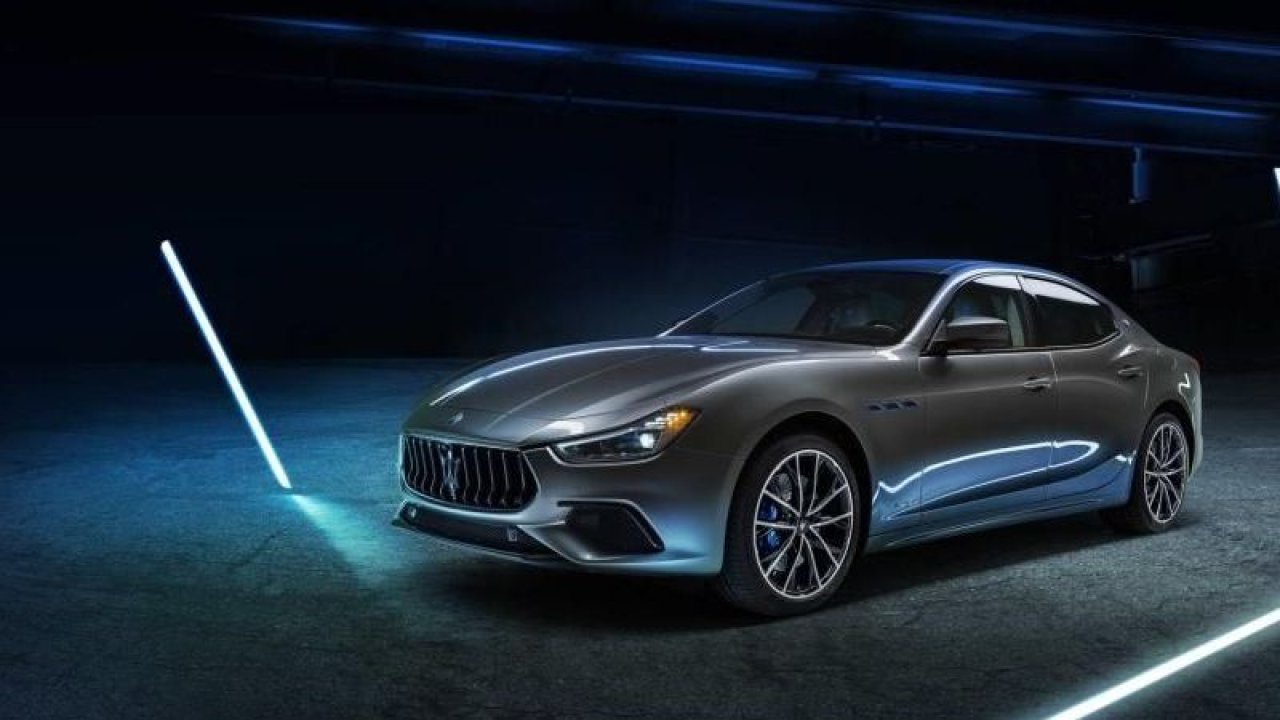Maserati'nin Efsane Modeline Best Cars 2021 Ödülü!