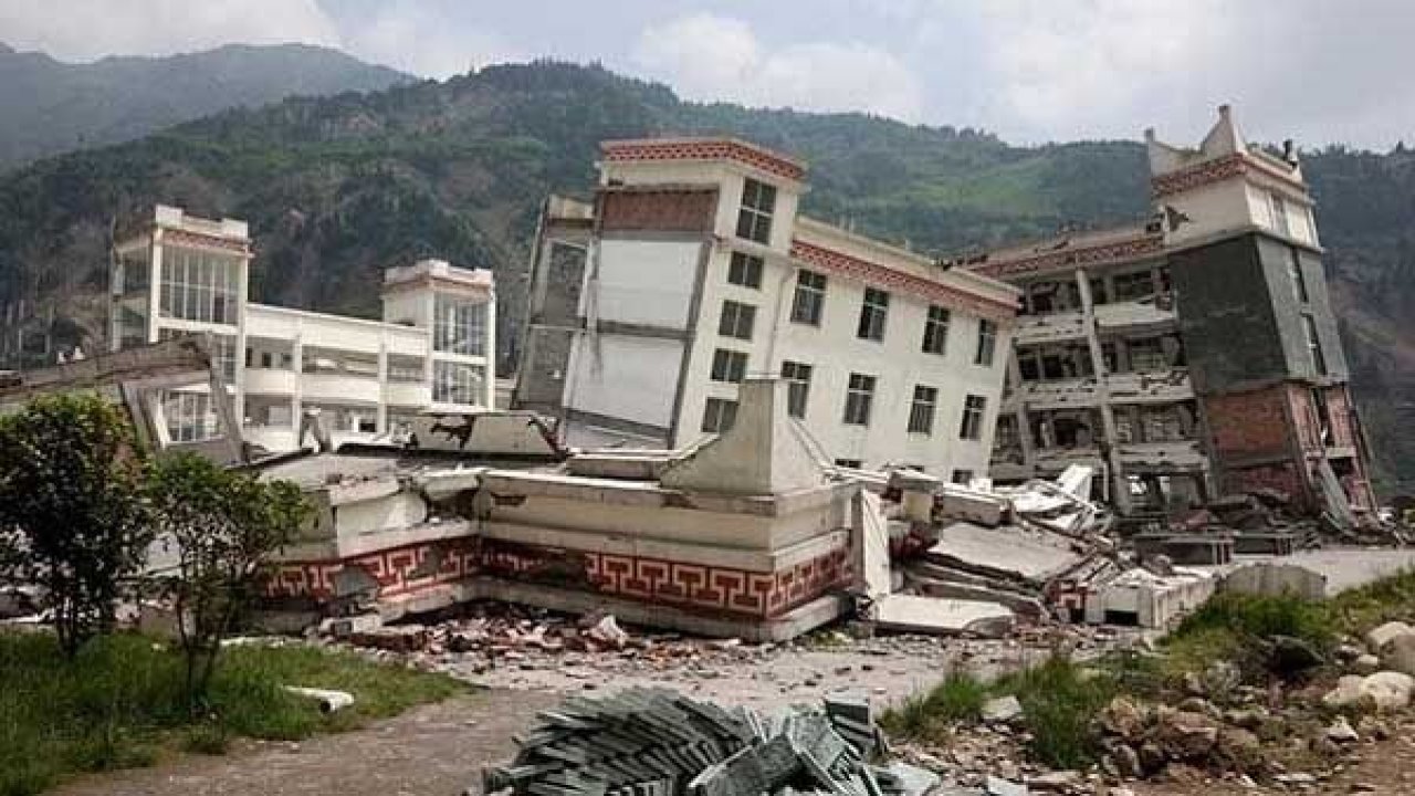 Deprem Zararını Azaltmanın Yolu Bilinçlenme Ve Yapı Güvenliği
