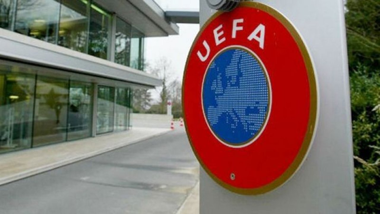 UEFA'dan Irkçılığı Müsade Yok! O Takıma Ibrahimovic Cezası Geldi!
