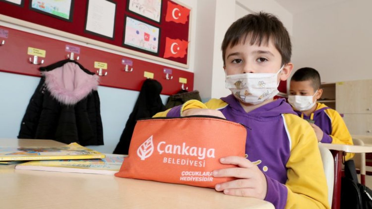 Çankaya Belediyesi 3 Günde Okullara 6 Bin 600 Hijyen Seti Dağıttı!