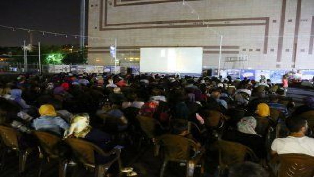Keçiören Belediyesi'nin düzenlediği açık hava sinema akşamlarında son haftaya gelindi
